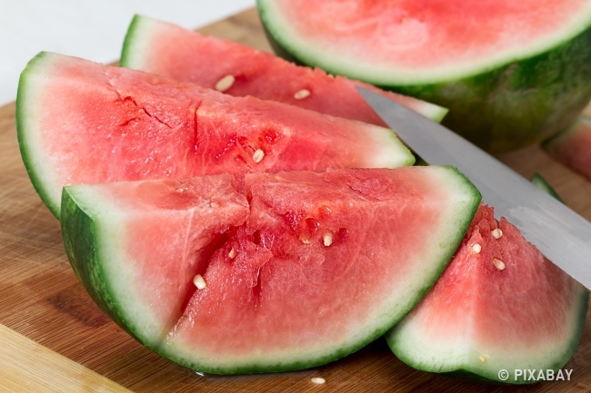 10 продуктов, которые помогают победить отеки