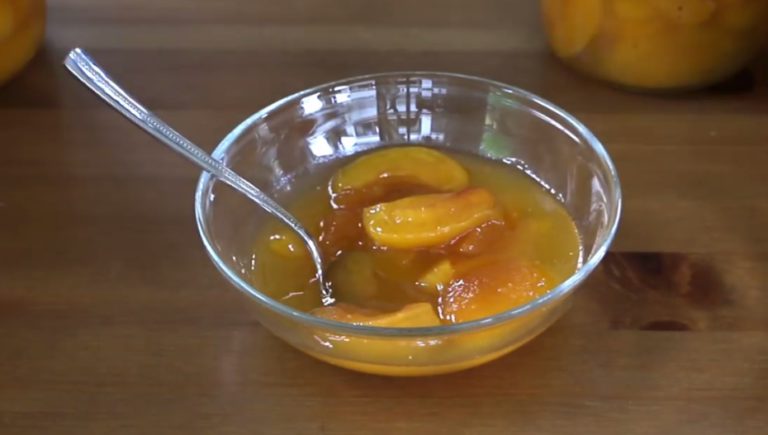 Варенье из абрикосов на зиму: 5 рецептов без косточек и дольками