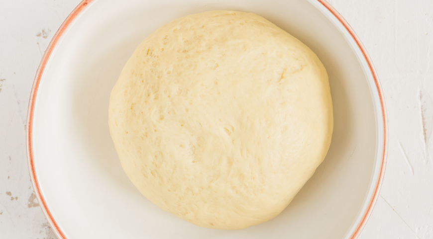 Плюшки с ореховой начинкой