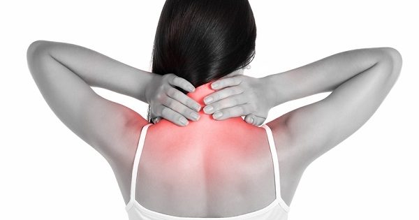 Компресс из картофеля против отложения солей на шее