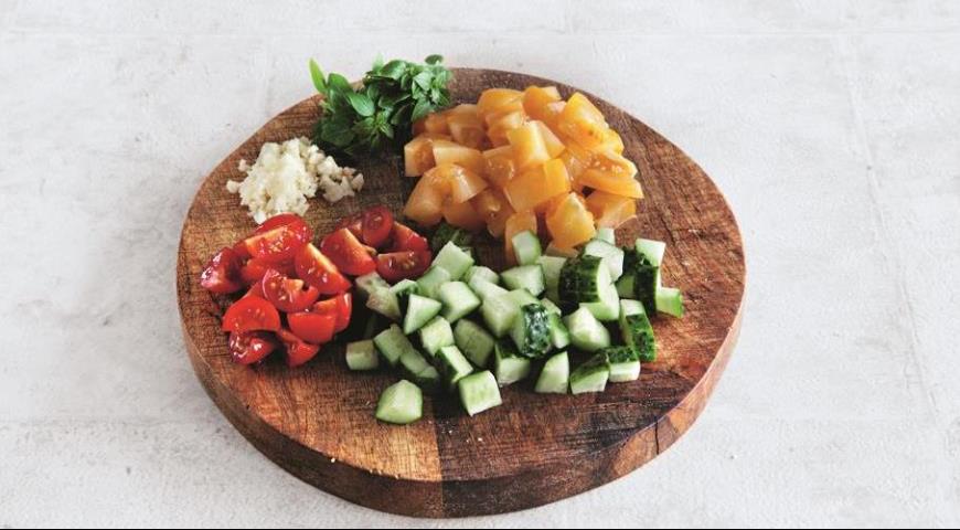 Салат из киноа с печеными овощами