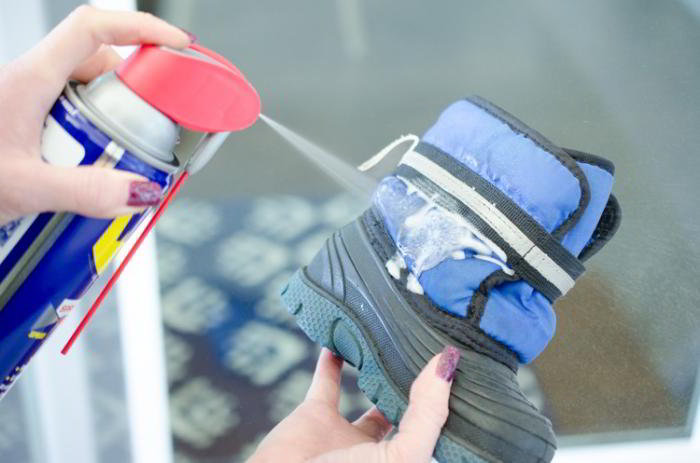 КАК С ПОМОЩЬЮ WD-40 СЭКОНОМИТЬ КУЧУ ДЕНЕГ И НЕРВОВ: 34 ПОЛЕЗНЫХ СПОСОБА