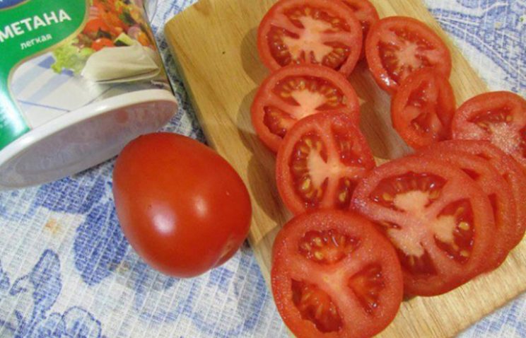Купила на рынке кабачки, помидоры и сыр… Такого вкусного закусочного торта я еще не ела!