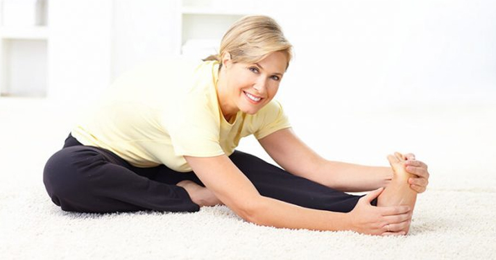 Упражнения для всех женщин 40+, которые продлят молодость