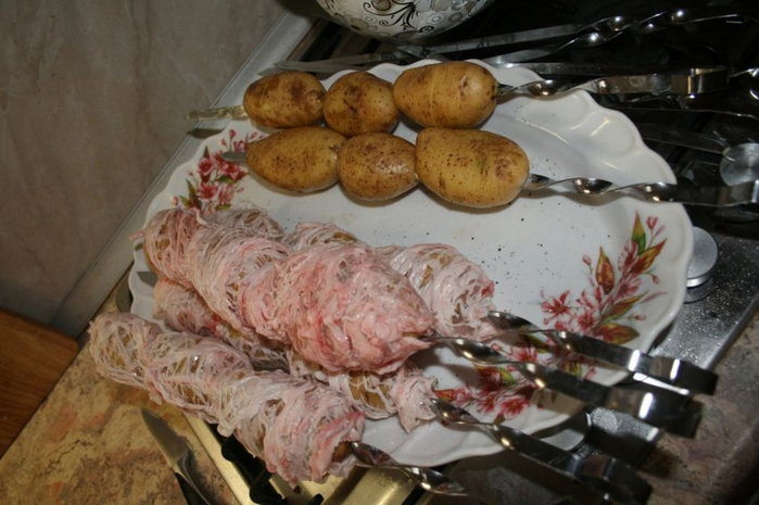 НЕВЕРОЯТНО ВКУСНАЯ КАРТОШКА НА МАНГАЛЕ