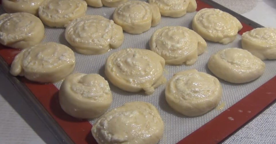 Булочки с творогом. 4 вкусных рецепта булочек в духовке