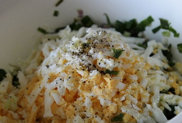 Лаваш с яйцом и луком