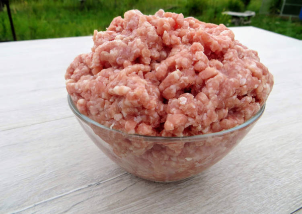 Новый рецепт из фарша, устоять невозможно! Новый рецепт из фарша, устоять невозможно!