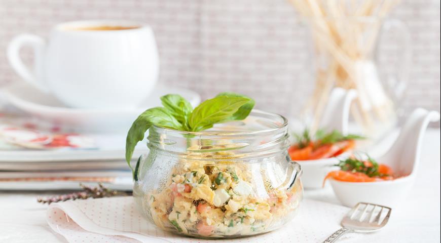 Как приготовить самую вкусную яичницу, чтобы даже бабушка оценила