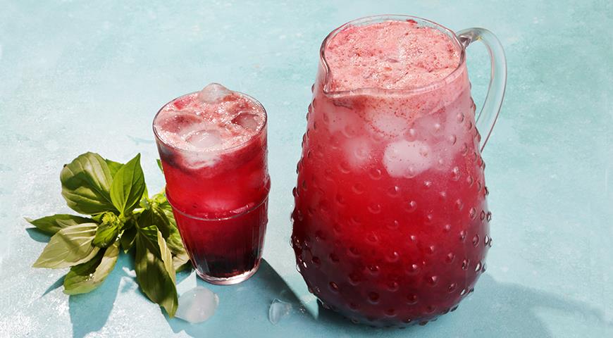 6 самых вкусных домашних лимонадов из свежих фруктов и ягод