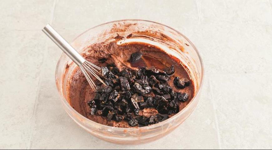 Шоколадный кекс с черносливом Шоколадный кекс с черносливом