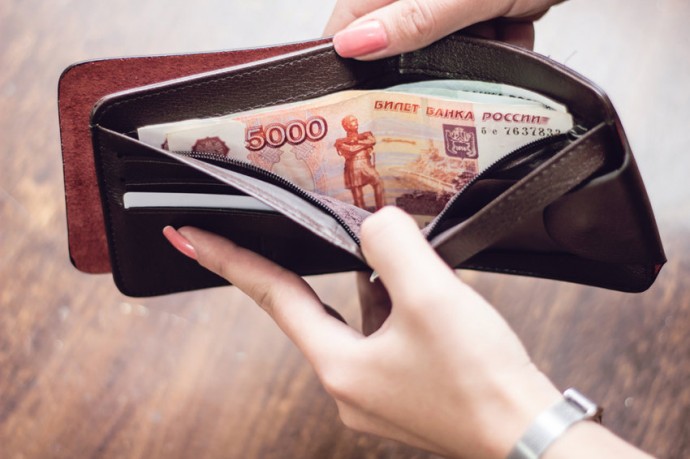 Что положить в кошелек для богатства