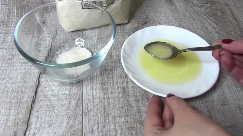 Маска для лица из обычного желтка